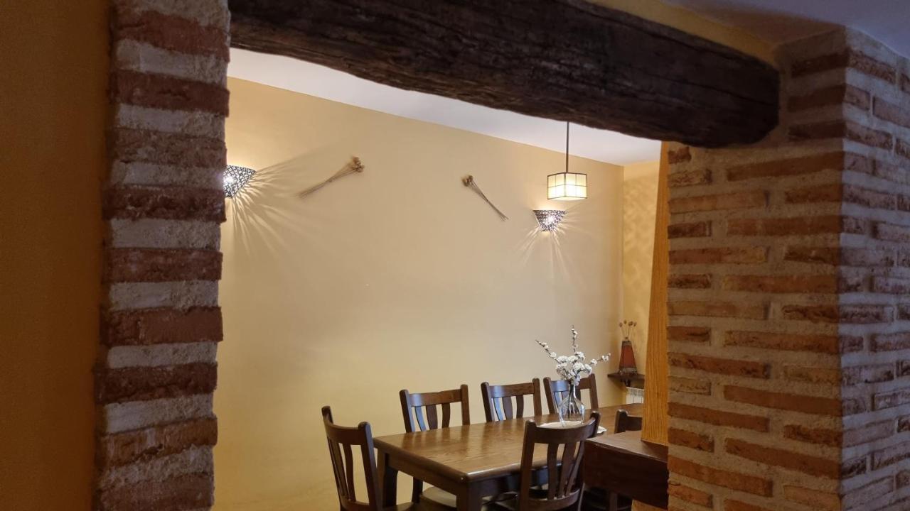 Casa Rural La Posada De Santa Teresa Pastrana Exterior foto